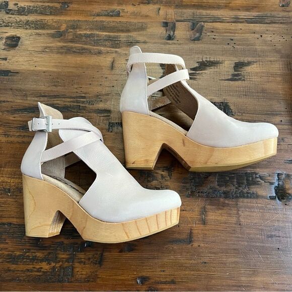 Free People Blush Cedar Clogs Women’s size 37 (6.5) - Picture 4 of 10
